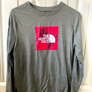 Long sleeve gray north face shirt